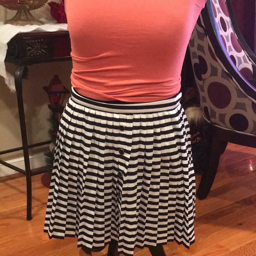 🍙Black and White Stripes🍙